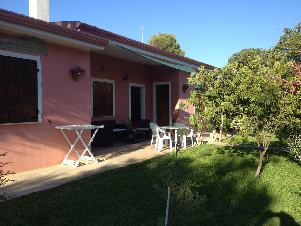 Bed and Breakfast La Contea SantʼAnna Arresi Pokoj fotografie