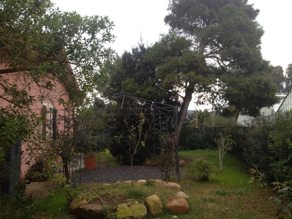Bed and Breakfast La Contea SantʼAnna Arresi Exteriér fotografie